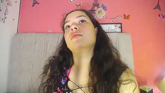 Snapshot of musaleva303av chatting on 01-18-26, 02:37 musaleva303av online show from 01-18-26, 02:37