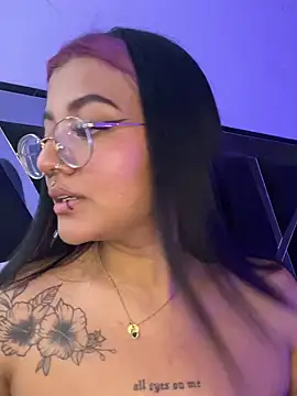 queen of you heart online show from 03-04-26, 09:55