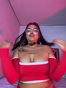 Snapshot of queen_of_you_heart chatting on 02-02-26, 09:58 queen of you heart online show from 02-02-26, 09:58