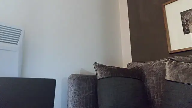 ScottishIvy online show from 03-24-26, 08:20