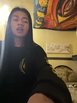EnviousMaddie online show from 05-07-26, 09:40