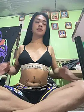 EnviousMaddie online show from 04-22-26, 06:36