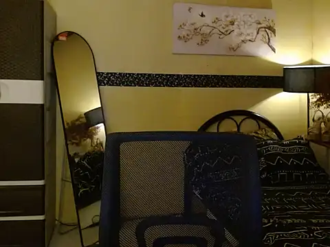 EnviousMaddie online show from 05-21-26, 12:13