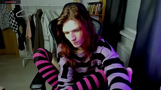 iceseeker2 online show from 04-15-26, 11:27