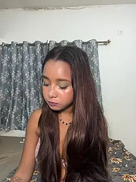 Snapshot of annaya_sexy chatting on 03-17-26, 06:11 annaya sexy online show from 03-17-26, 06:11