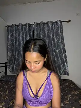 Snapshot of annaya_sexy chatting on 03-27-26, 05:58 annaya sexy online show from 03-27-26, 05:58