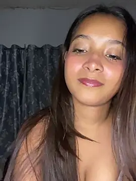 Snapshot of annaya_sexy chatting on 04-10-26, 08:38 annaya sexy online show from 04-10-26, 08:38