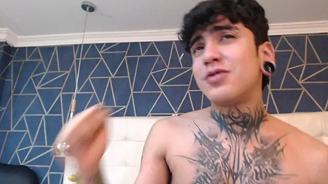 MarkOlsenn online show from 01-11-26, 01:07