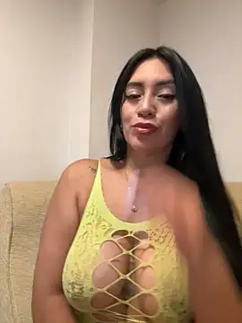 nataliia queen  online show from 06-27-26, 05:02