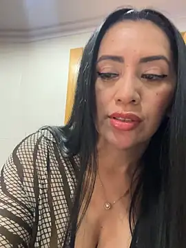 nataliia queen  online show from 04-10-26, 08:49