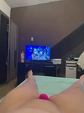 Snapshot of Melmia28 chatting on 01-13-26, 07:40 Melmia28 online show from 01-13-26, 07:40