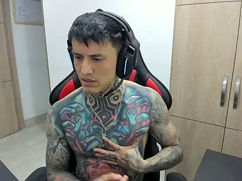 Chrissblack online show from 03-25-26, 03:50