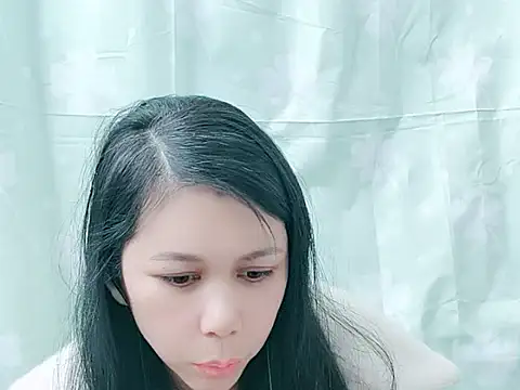 Snapshot of Viola-666 chatting on 01-06-26, 06:28 Viola-666 online show from 01-06-26, 06:28