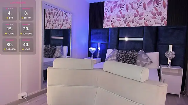 LolaGray   online show from 02-25-26, 07:58