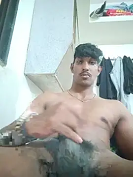 Snapshot of sunshine0000 chatting on 07-07-26, 02:31 sunshine0000 online show from 07-07-26, 02:31