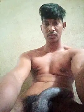 Snapshot of sunshine0000 chatting on 02-28-26, 07:19 sunshine0000 online show from 02-28-26, 07:19