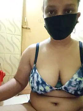Snapshot of Taisha_Islam chatting on 05-13-26, 06:59 Taisha Islam online show from 05-13-26, 06:59