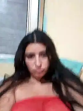 Snapshot of Tiffany06 chatting on 02-21-26, 02:57 Tiffany06 online show from 02-21-26, 02:57