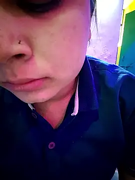 Snapshot of Ruma143 chatting on 01-09-26, 05:36 Ruma143 online show from 01-09-26, 05:36