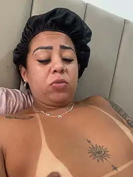 Snapshot of Cachinhossfd chatting on 02-19-26, 10:12 Cachinhossfd online show from 02-19-26, 10:12