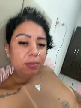 Snapshot of Cachinhossfd chatting on 02-10-26, 09:52 Cachinhossfd online show from 02-10-26, 09:52