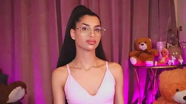 Snapshot of ZariaaVera chatting on 05-06-26, 04:16 ZariaaVera online show from 05-06-26, 04:16