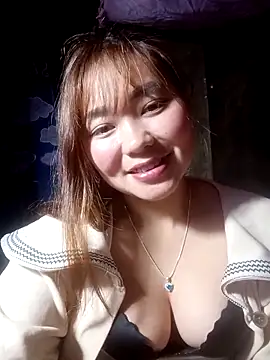 Snapshot of Miu_baby01 chatting on 02-05-26, 01:29 Miu baby01 online show from 02-05-26, 01:29