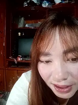 Snapshot of Miu_baby01 chatting on 02-17-26, 04:10 Miu baby01 online show from 02-17-26, 04:10