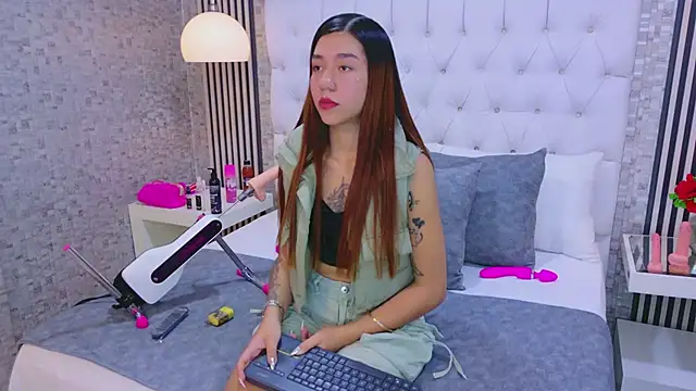 VioletFroost online show from 01-09-26, 05:31