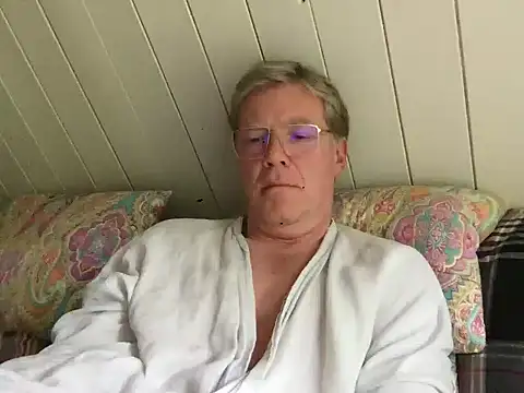 Snapshot of abibull chatting on 05-16-26, 08:46 abibull online show from 05-16-26, 08:46