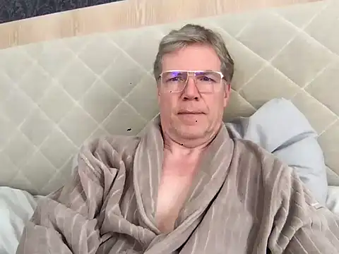 Snapshot of abibull chatting on 04-19-26, 09:10 abibull online show from 04-19-26, 09:10