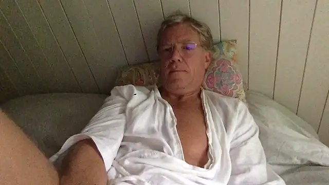 Snapshot of abibull chatting on 07-23-26, 06:55 abibull online show from 07-23-26, 06:55