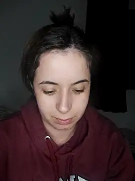 Snapshot of Darlynghotmiss chatting on 01-06-26, 12:14 Darlynghotmiss online show from 01-06-26, 12:14