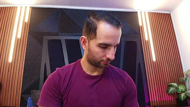 Snapshot of lorenzo_walker_1 chatting on 02-11-26, 05:35 lorenzo walker 1 online show from 02-11-26, 05:35