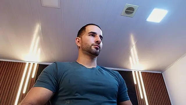 Snapshot of lorenzo_walker_1 chatting on 02-05-26, 05:31 lorenzo walker 1 online show from 02-05-26, 05:31