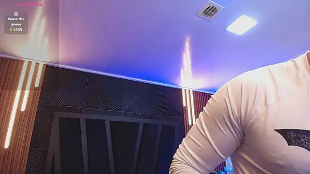 lorenzo walker 1 online show from 03-12-26, 05:17