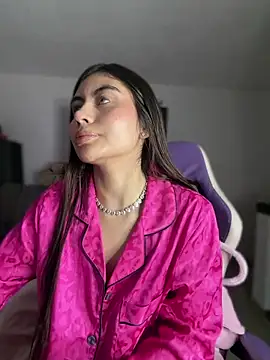 Stormi th online show from 04-04-26, 03:24