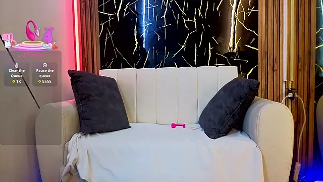 Starlight Mature aws online show from 03-31-26, 05:37