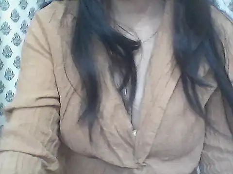 Snapshot of _Daisy chatting on 04-10-26, 06:59 Daisy online show from 04-10-26, 06:59