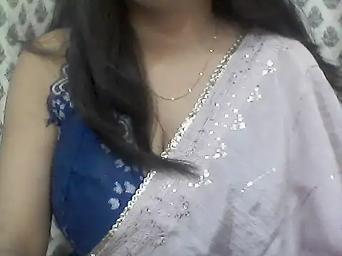 Snapshot of _Daisy chatting on 04-08-26, 06:31 Daisy online show from 04-08-26, 06:31