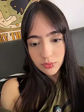 Snapshot of HinaSweet chatting on 06-29-26, 01:34 HinaSweet online show from 06-29-26, 01:34