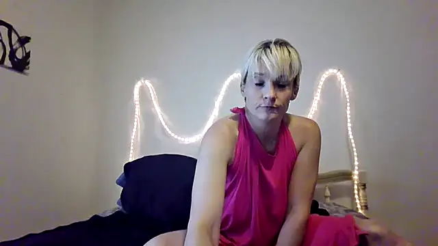 CrystalGeyserSmyth online show from 04-17-26, 09:50