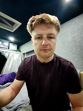 Xavier wolfx online show from 02-22-26, 07:15