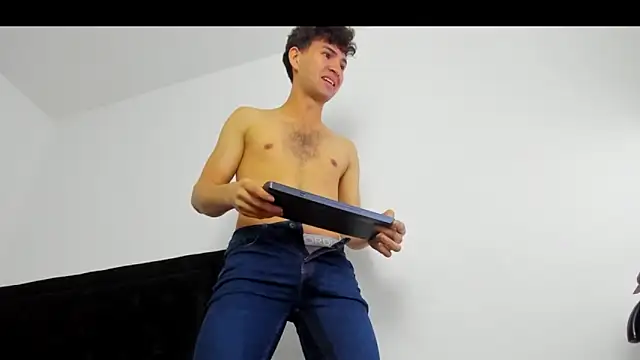 camilo model online show from 02-26-26, 08:53