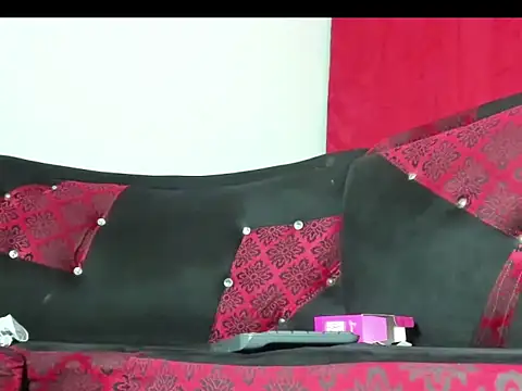 camilo model online show from 01-18-26, 12:41