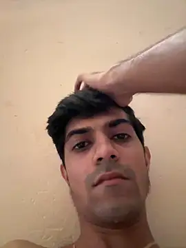 Snapshot of zxcvgf12300 chatting on 05-07-26, 10:18 zxcvgf12300 online show from 05-07-26, 10:18