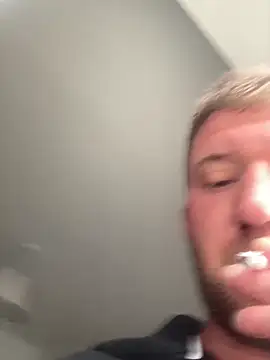 Snapshot of slutwifebbw chatting on 04-09-26, 07:58 slutwifebbw online show from 04-09-26, 07:58