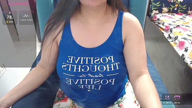 Snapshot of Candy-floss265 chatting on 05-21-26, 10:29 Candy-floss265 online show from 05-21-26, 10:29