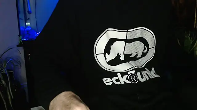 EspanolVato online show from 05-17-26, 08:58