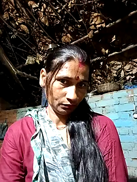 Snapshot of Hot_bhi38 chatting on 04-11-26, 10:35 Hot bhi38 online show from 04-11-26, 10:35